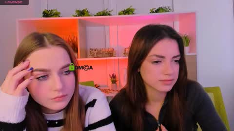 Snapshot of aria_moo chatting on October 27, 2025, 9:35 am Luna online show from October 27, 2025, 9:35 am