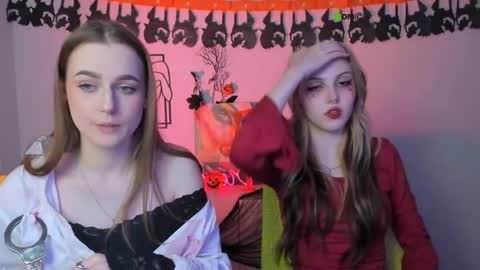 Snapshot of aria_moo chatting on October 30, 2025, 8:20 pm Luna online show from October 30, 2025, 8:20 pm