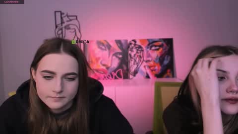 Snapshot of aria_moo chatting on November 19, 2025, 5:40 am Luna online show from November 19, 2025, 5:40 am