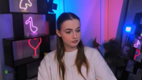 Snapshot of aria_moo chatting on December 3, 2025, 6:10 am Luna online show from December 3, 2025, 6:10 am