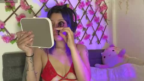 aria_silk online show from March 28, 2026, 7:46 pm