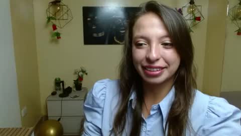 Snapshot of aria_susane chatting on May 13, 2026, 12:24 pm aria_susane online show from May 13, 2026, 12:24 pm