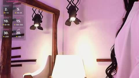 Ariana online show from April 22, 2026, 7:37 pm