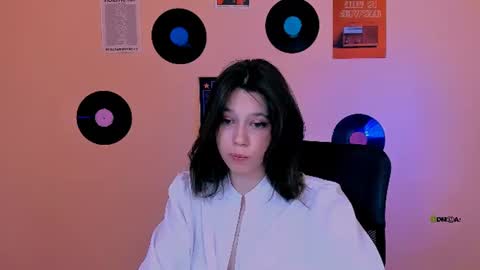 Snapshot of aria_wild_ chatting on June 20, 2026, 7:16 pm aria_wild_ online show from June 20, 2026, 7:16 pm