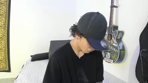 Aria and Orien online show from February 25, 2026, 2:48 pm