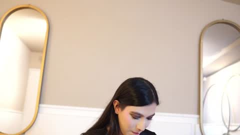 Snapshot of ariaa_isabell chatting on July 22, 2026, 6:54 pm Ariaa online show from July 22, 2026, 6:54 pm
