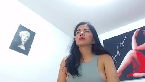 ariacoral online show from March 2, 2025, 1:27 pm