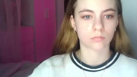 AriaCreazy online show from December 3, 2024, 9:56 pm