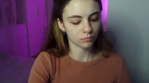 AriaCreazy online show from December 18, 2024, 8:36 pm