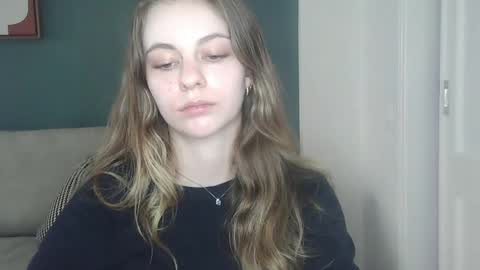 AriaCreazy online show from September 20, 2025, 3:13 pm