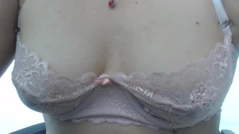 Snapshot of ariadna_6 chatting on September 13, 2025, 4:51 pm ...Ariana... online show from September 13, 2025, 4:51 pm