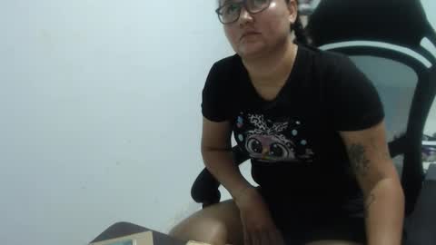 Snapshot of ariadna_6 chatting on September 17, 2025, 5:25 pm ...Ariana... online show from September 17, 2025, 5:25 pm