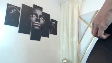 A R I  online show from November 20, 2025, 2:17 pm