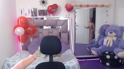 ariadnacappelletty online show from February 28, 2025, 11:23 pm