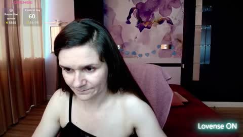 AriaGray online show from March 16, 2026, 1:37 pm