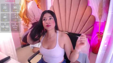 ariana_hill_ online show from November 2, 2025, 12:18 pm