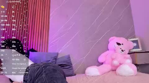 Ariana online show from September 15, 2025, 12:38 pm