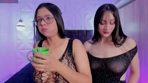 ariana_michel_ online show from November 10, 2025, 3:44 pm