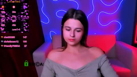 Snapshot of ariana_ross7 chatting on September 20, 2025, 12:00 am ariana_ross7 online show from September 20, 2025, 12:00 am