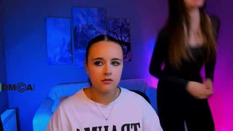 Snapshot of ariana_ross7 chatting on September 24, 2025, 3:48 pm ariana_ross7 online show from September 24, 2025, 3:48 pm