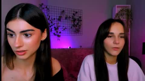 Snapshot of ariana_ross7 chatting on September 26, 2025, 9:13 am ariana_ross7 online show from September 26, 2025, 9:13 am
