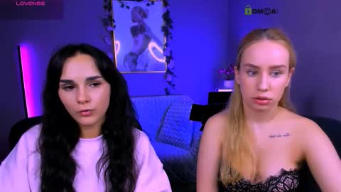 Snapshot of ariana_ross7 chatting on October 11, 2025, 7:23 pm ariana_ross7 online show from October 11, 2025, 7:23 pm