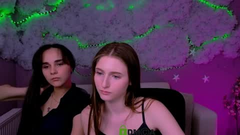 Snapshot of ariana_ross7 chatting on May 11, 2026, 2:45 pm ariana_ross7 online show from May 11, 2026, 2:45 pm