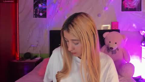 Ariana  online show from September 29, 2025, 11:04 am