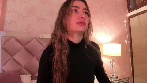 Ari online show from December 4, 2025, 3:27 am