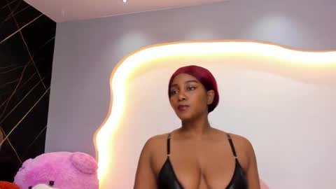 Ariana online show from April 19, 2026, 12:04 pm