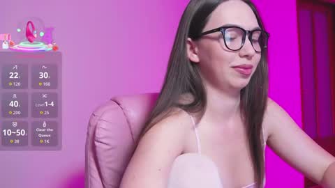 arianahot777 online show from June 2, 2026, 6:43 pm