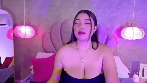 Snapshot of arianarougee chatting on July 11, 2026, 3:31 am ArianaRougee online show from July 11, 2026, 3:31 am
