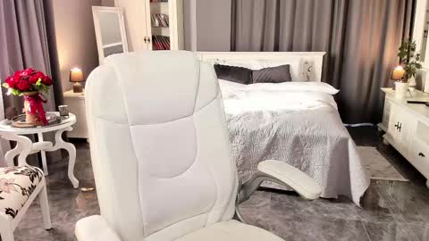 Ana online show from February 19, 2025, 11:28 am