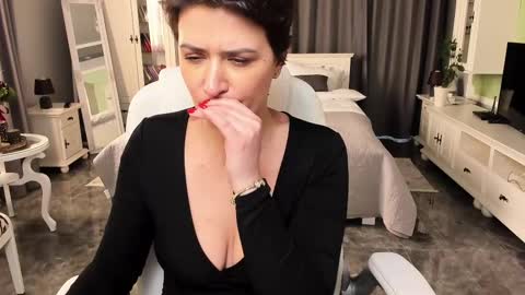 Ana online show from March 6, 2025, 3:02 pm