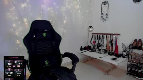 Arianna Connor online show from September 15, 2025, 8:09 pm