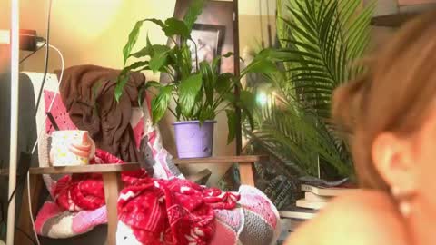 Snapshot of arianna_richi chatting on June 5, 2026, 9:04 am Olivka online show from June 5, 2026, 9:04 am