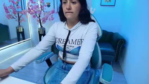 Snapshot of arianna_sweeet chatting on September 28, 2025, 3:12 am arianna_sweeet online show from September 28, 2025, 3:12 am