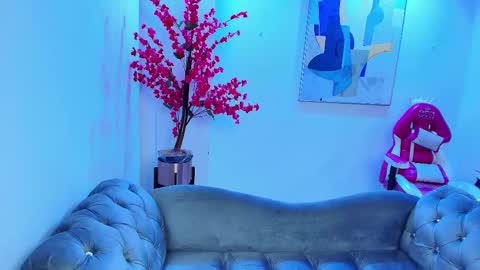 arianna_sweeet online show from October 23, 2025, 3:17 am