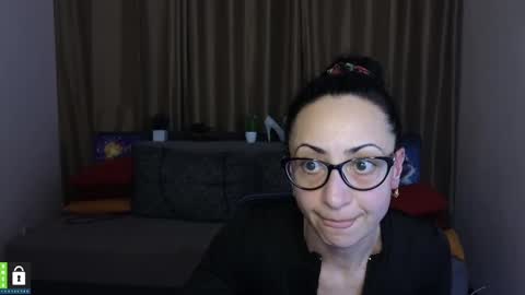 Arianna online show from March 3, 2025, 3:08 am