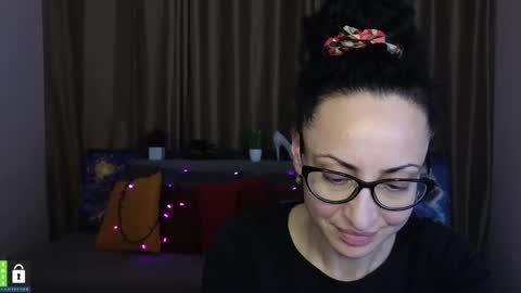 Arianna online show from March 4, 2025, 9:54 pm