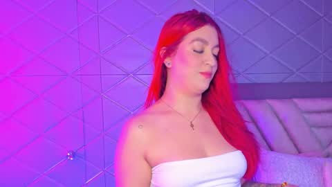 Snapshot of ariannacooperr chatting on December 22, 2025, 8:22 am Arianna online show from December 22, 2025, 8:22 am