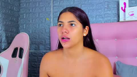 Arianna online show from February 21, 2025, 7:10 pm