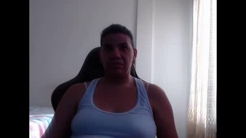 Snapshot of ariannaloovel chatting on February 25, 2025, 9:13 pm ariannaloovel online show from February 25, 2025, 9:13 pm
