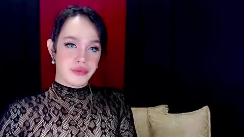 Snapshot of arianne_xoxo777 chatting on December 13, 2024, 8:15 pm ARIANNE CUMS online show from December 13, 2024, 8:15 pm