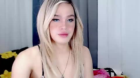 Snapshot of arianne_xoxo777 chatting on February 23, 2025, 10:09 pm ARIANNE CUMS online show from February 23, 2025, 10:09 pm