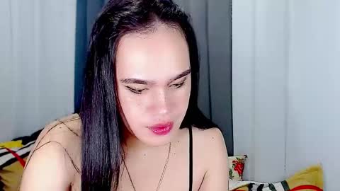 Snapshot of arianne_xoxo777 chatting on March 3, 2025, 10:17 am ARIANNE CUMS online show from March 3, 2025, 10:17 am