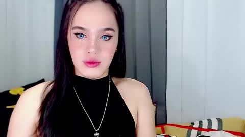 Snapshot of arianne_xoxo777 chatting on March 4, 2025, 9:07 am ARIANNE CUMS online show from March 4, 2025, 9:07 am