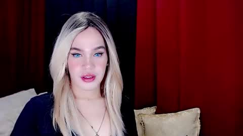 Snapshot of arianne_xoxo777 chatting on October 10, 2025, 7:57 pm ARIANNE CUMS online show from October 10, 2025, 7:57 pm