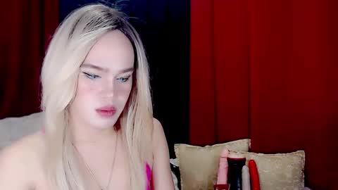 ARIANNE CUMS  online show from October 25, 2025, 8:33 am