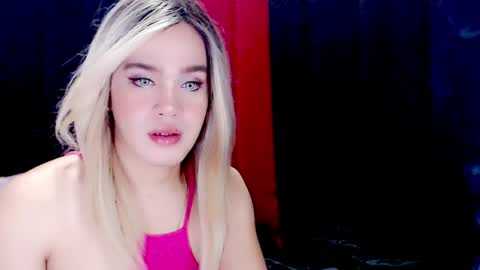 Snapshot of arianne_xoxo777 chatting on May 27, 2026, 5:21 pm ARIANNE CUMS online show from May 27, 2026, 5:21 pm